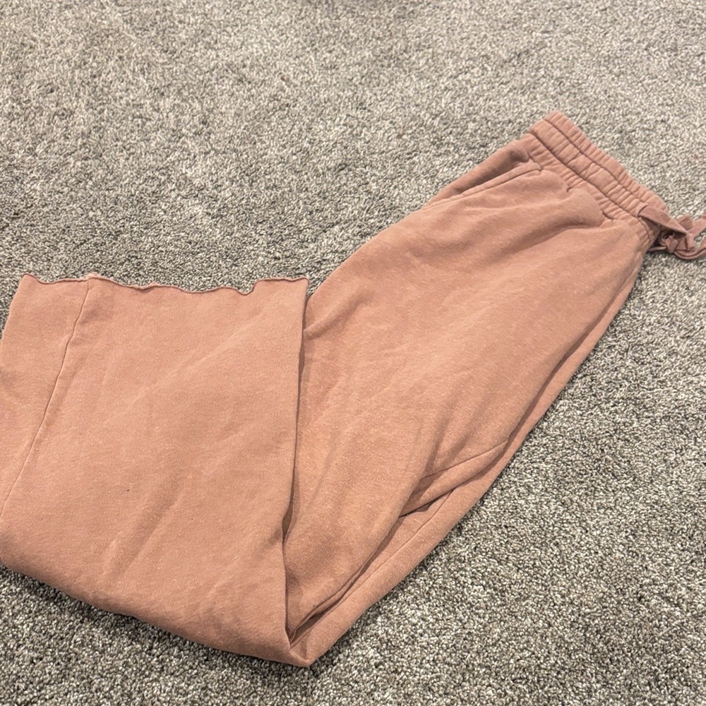 American Eagle Outfitters Dusty Pink Joggers